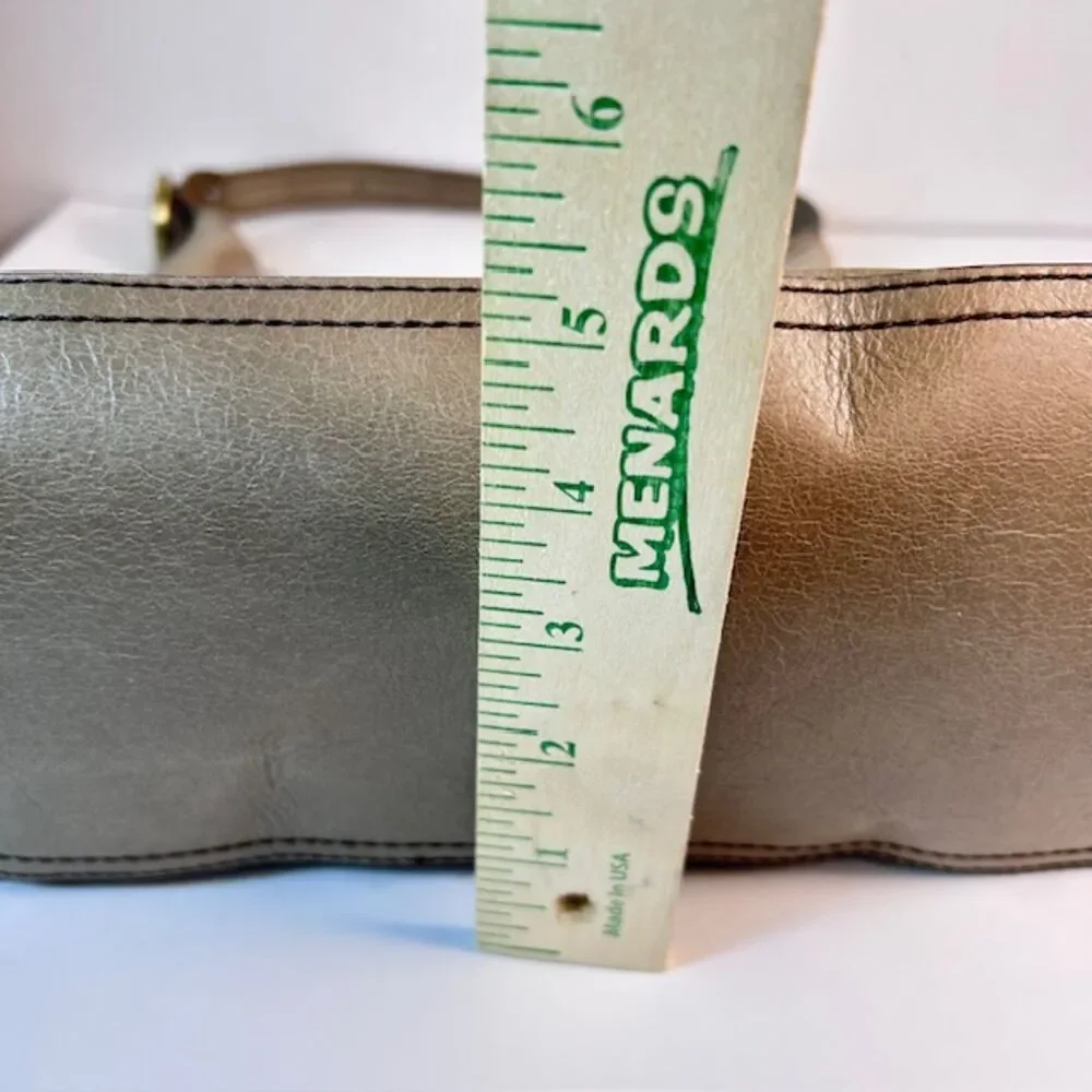 HOBO International Fortune Large Beige Smooth Hide Leather Hobo Shoulder Bag - Picture 14 of 15